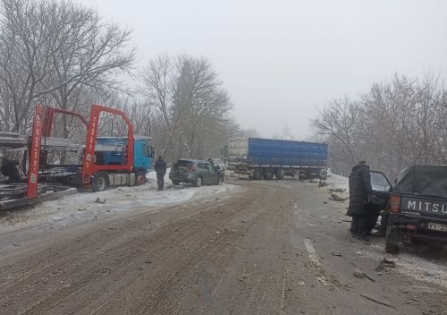 Через різке похолодання на Тернопільщині зростає ризик ДТП (фото)
