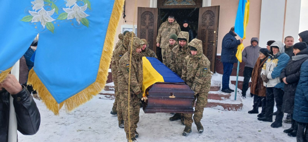 Підгороднянська громада провела в останню путь воїна-захисника Руслана Беркету (фото)