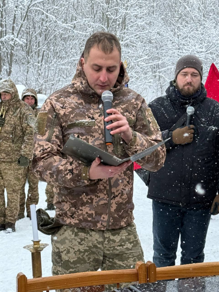 Підгороднянська громада провела в останню путь воїна-захисника Руслана Беркету (фото)