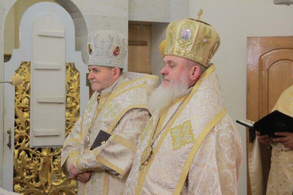 У Зарваниці лунала молитва за воїнів та Україну (фото)