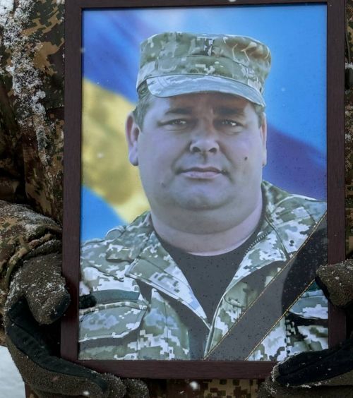 Підгороднянська громада провела в останню путь воїна-захисника Руслана Беркету (фото)