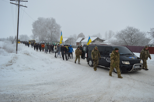 Лановецька громада провела в останню путь воїна Юрія Лазорука (фото)