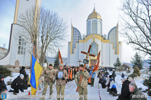 Назавжди 32: до Чорткова повернувся полеглий захисник Петро Заяць (фото)