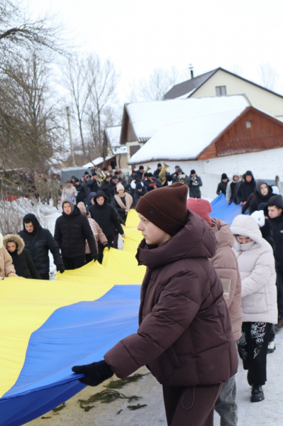 Борсуківська громада попрощалася з Героєм Володимиром Шибистим (фото)