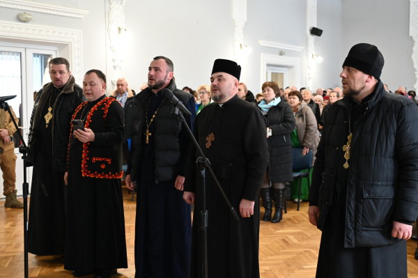 У Ланівцях відбувся мистецько-християнський захід «Колядує Лановеччина» (фото, відео)