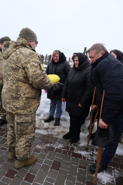 Борсуківська громада попрощалася з Героєм Володимиром Шибистим (фото)