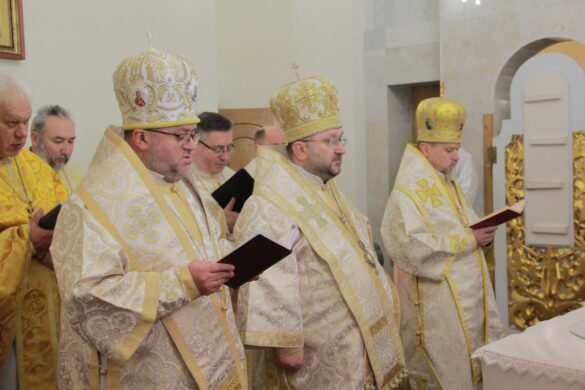 У Зарваниці лунала молитва за воїнів та Україну (фото)