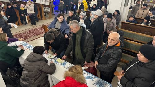 У Тернополі відбулася третя благодійна акція УГКЦ для постраждалих від ракетного обстрілу (фото)