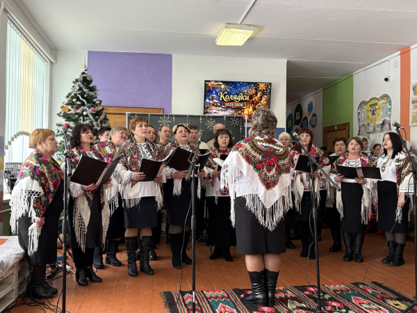 У Борсуках відбувся фестиваль коляди «У небі зірка засіяла» (фото)
