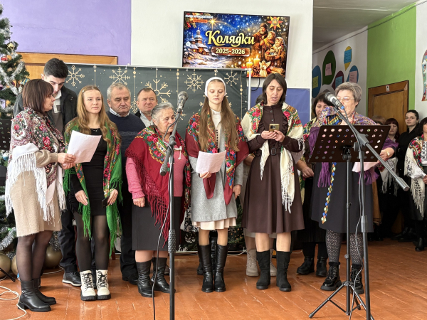 У Борсуках відбувся фестиваль коляди «У небі зірка засіяла» (фото)