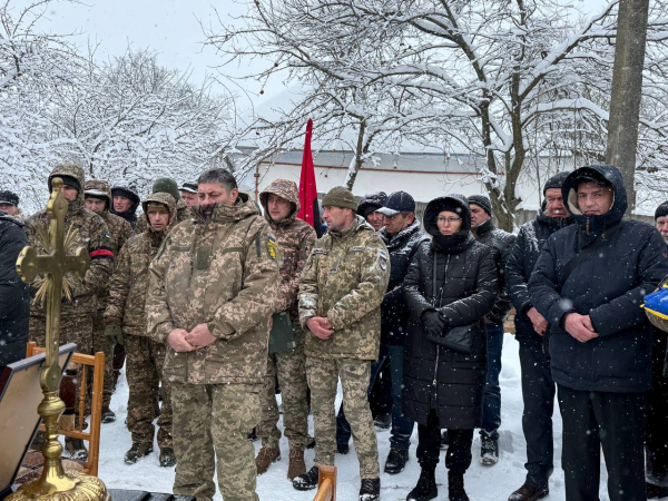 Підгороднянська громада провела в останню путь воїна-захисника Руслана Беркету (фото)