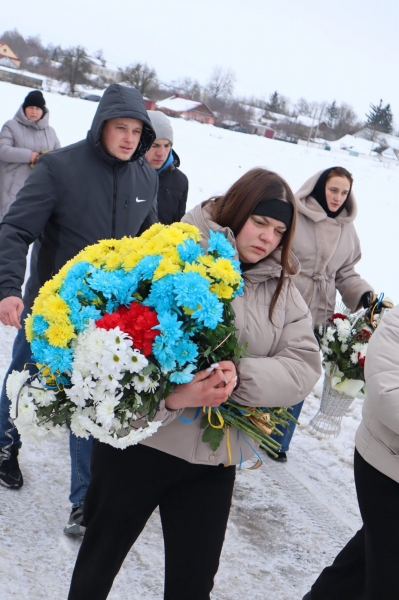 Борсуківська громада попрощалася з Героєм Володимиром Шибистим (фото)