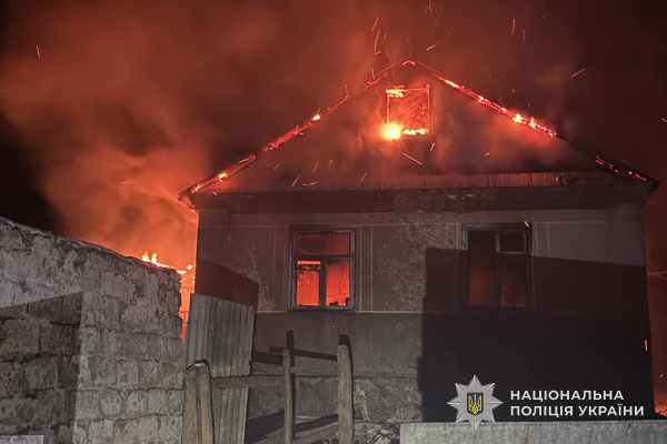 На Тернопільщині за вихідні сталися смертельні пожежі та отруєння чадним газом (фото)