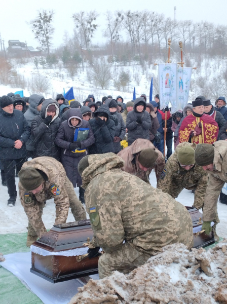 Підгаєцька громада попрощалася із загиблим захисником Бачинським Володимиром (фото)