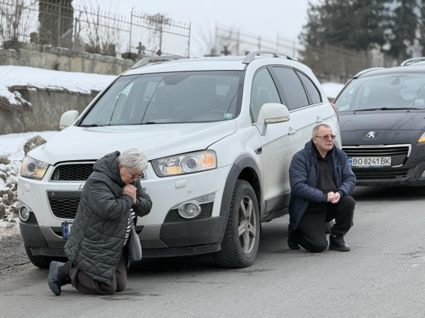 Вважали зниклим безвісти: похоронили воїна з Петриків Олександра Слободяна (ФОТО)
