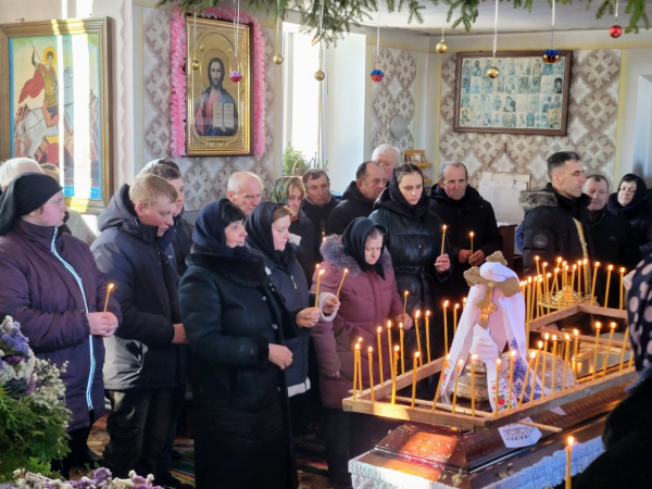 На Шумщині провели в останню путь полеглого захисника Володимира Федчука (фото)