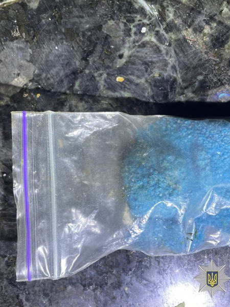 Під час спецоперації «Рубікон» у Тернополі викрили схему обігу наркотиків (фото)