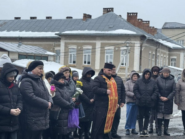 У Бережанах відкрили меморіальну дошку військовому Петру Сендецькому (фото)
