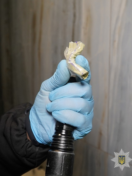 Під час спецоперації «Рубікон» у Тернополі викрили схему обігу наркотиків (фото)