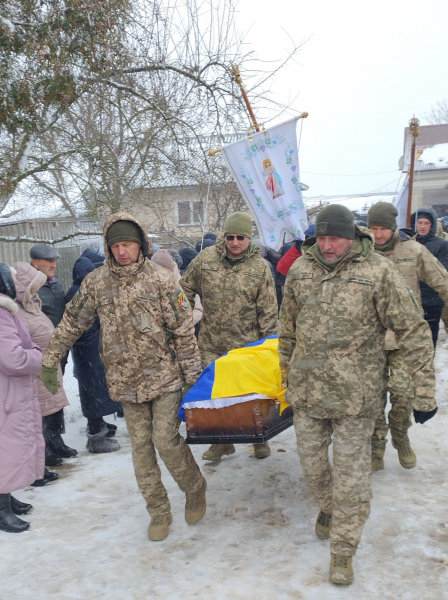 Підгаєцька громада попрощалася із загиблим захисником Бачинським Володимиром (фото)