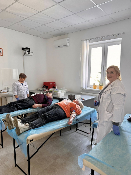 Рекорд виїзної донації: понад 27 літрів крові здали жителі Борсуківської громади (ФОТО)