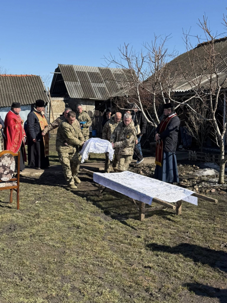 Заліщицька громада провела в останню дорогу захисника Василя Шевчука (фото)