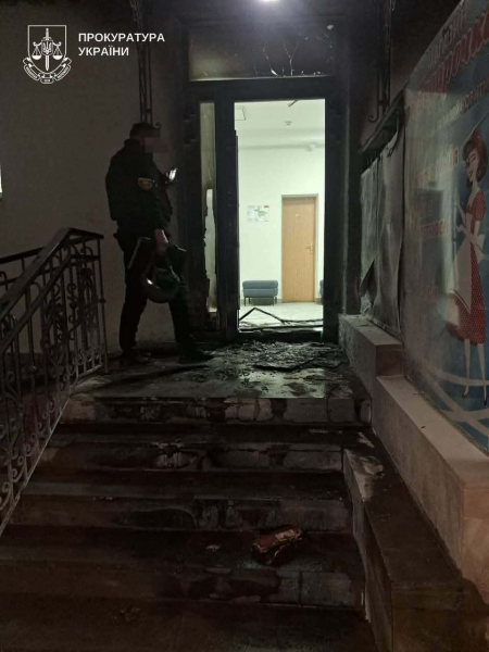 У Тернополі 22-річний чоловік на замовлення російських спецслужб підпалив відділення банку (фото)