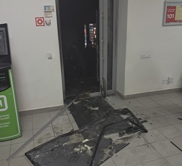 У Тернополі 22-річний чоловік на замовлення російських спецслужб підпалив відділення банку (фото)