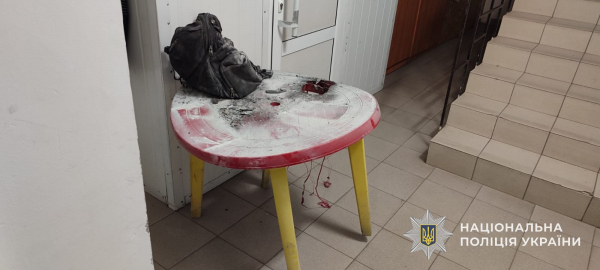 Поліція розслідує обставини вибуху у ТРЦ Тернополя (фото)