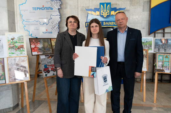 Пам’ять про Чорнобиль через мистецтво: у Тернополі нагородили переможців конкурсу (фото)