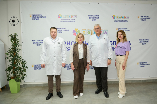 Дитяча лікарня Тернополя отримала 20 розкладних ліжок за понад 276 тисяч гривень (фото)