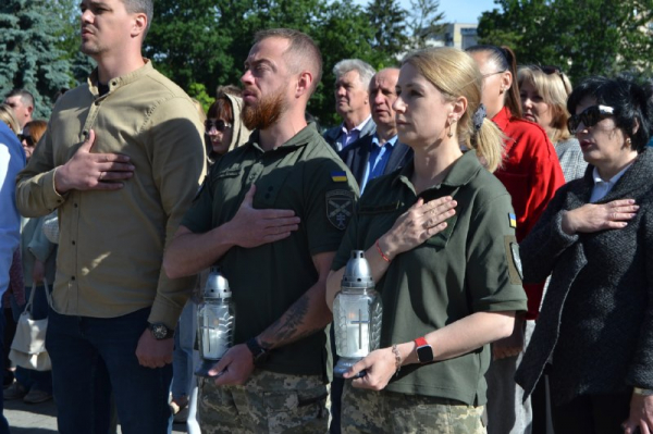 У Тернополі вшанували пам’ять загиблих героїв панахидою «Світло молитви в темряві війни» (фото)