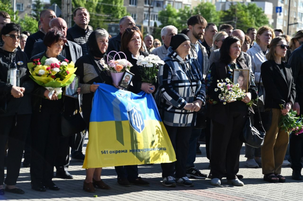 У Тернополі вшанували пам’ять загиблих героїв панахидою «Світло молитви в темряві війни» (фото)