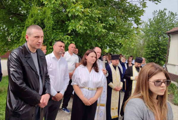 У Великих Дедеркалах відкрили Алею Надії для родин полонених і зниклих безвісти захисників (фото)