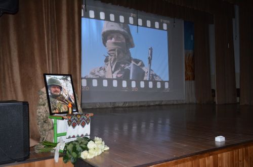 У День Героїв на Тернопільщині відбувся допрем’єрний показ фільму про Олега Барну