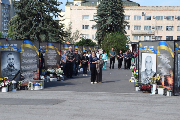 Після понад року російського полону до Чорткова повернувся військовий Михайло Медведик (фото)