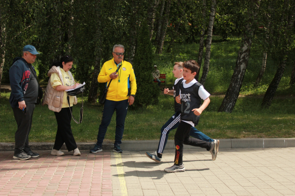 Спорт без бар’єрів: у Тернополі провели чемпіонат з легкоатлетичного кросу (фото)