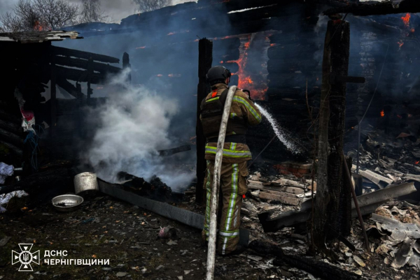 9 травня росія атакувала дві області України: загинули батько і син (фото, відео)