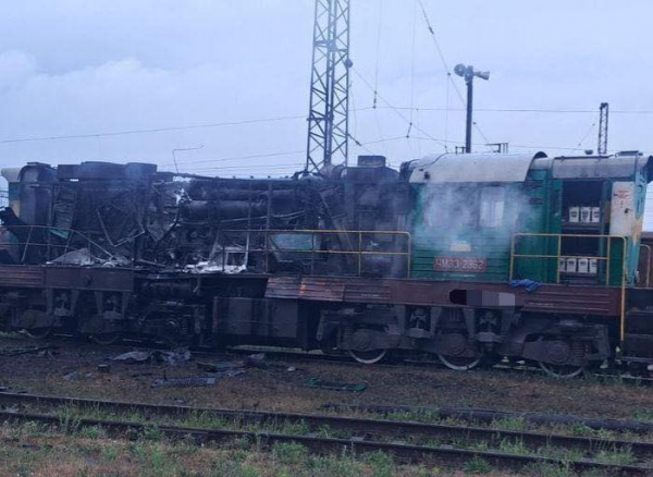 Ворог і вночі продовжив завдавати цілеспрямованих ударів по залізниці України (фото)
