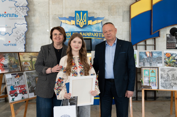 Пам’ять про Чорнобиль через мистецтво: у Тернополі нагородили переможців конкурсу (фото)