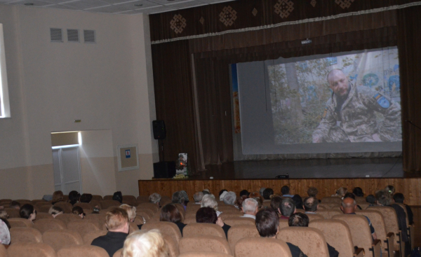 У День Героїв на Тернопільщині відбувся допрем’єрний показ фільму про Олега Барну