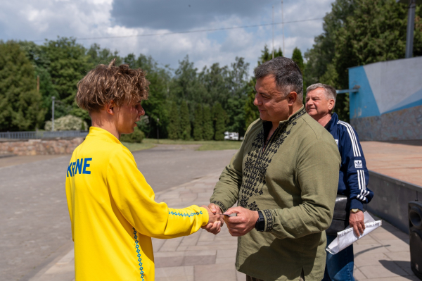 Спорт без бар’єрів: у Тернополі провели чемпіонат з легкоатлетичного кросу (фото)