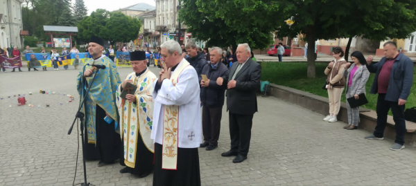 У Бережанах родини військовополонених вийшли на мирну акцію (фото)