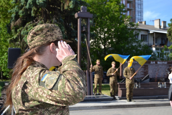 У Тернополі вшанували пам’ять загиблих героїв панахидою «Світло молитви в темряві війни» (фото)
