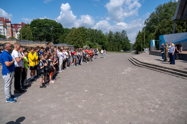 Спорт без бар’єрів: у Тернополі провели чемпіонат з легкоатлетичного кросу (фото)