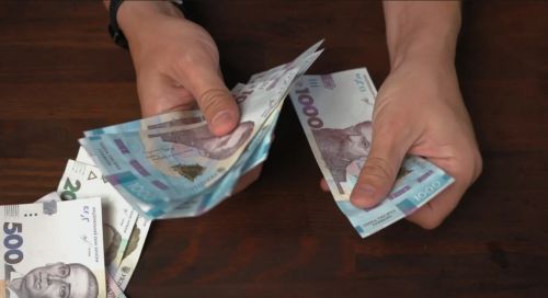 Після дзвінків «служби безпеки банку» жительки Тернополя втратили свої заощадження