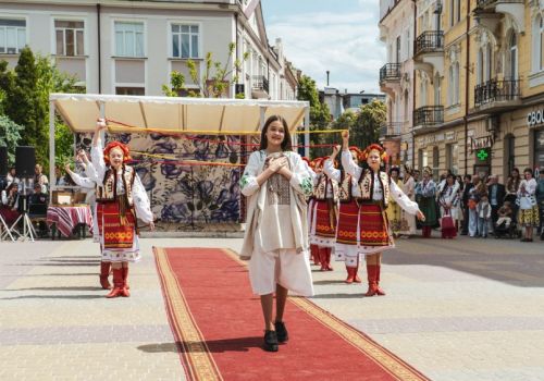 До Дня вишиванки у Тернополі проведуть святкове дефіле