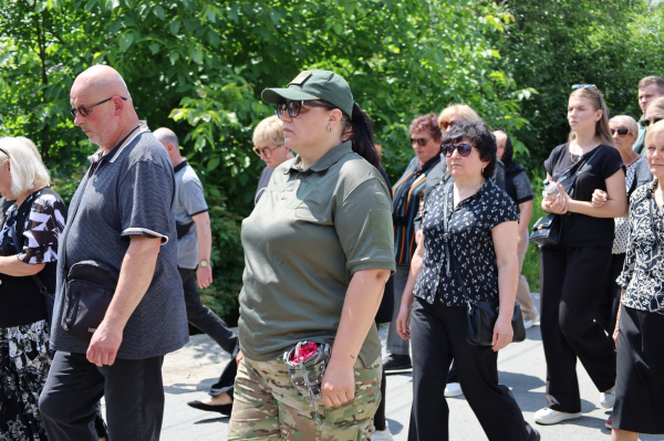 У Петрикові попрощалися із захисником Сергієм Оліярчуком (фото)