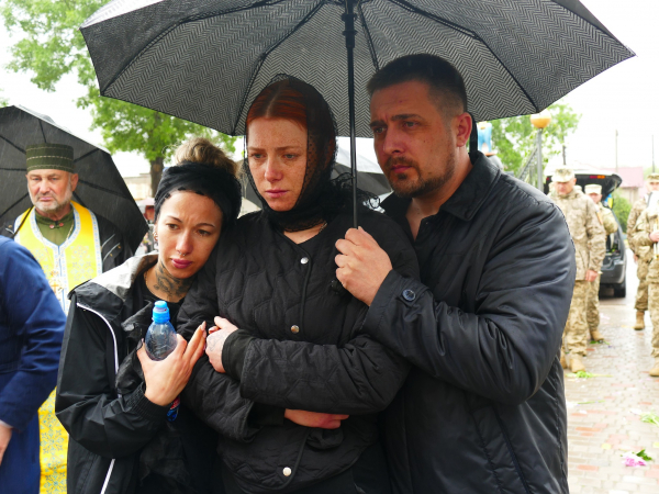 У Товстому попрощалися із загиблим захисником Арвідсом Любасюком (фото)