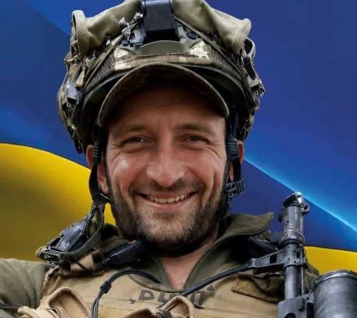 У Збаражі попрощаються із захисником Андрієм Новаком, який вважався зниклим безвісти (фото)